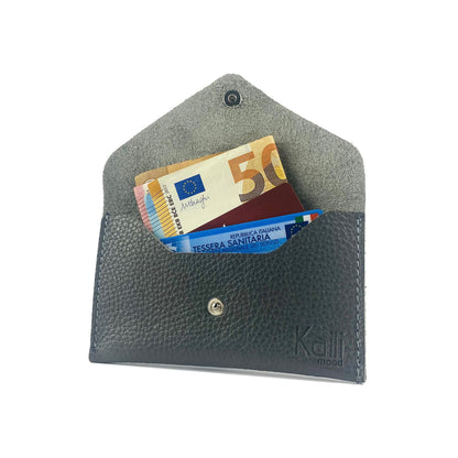 K0040FB | Flap pouch Made in Italy in genuine full-grain leather, dollar grain - Grey colour - Dimensions: 13 x 8 x 0.5 cm - Packaging: Rigid bottom/lid gift box